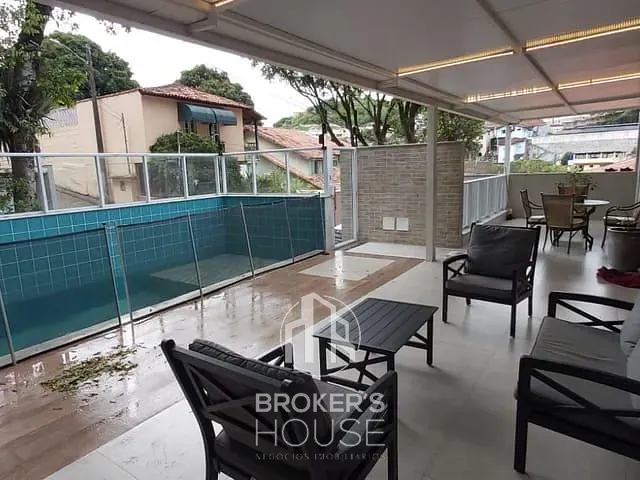 Casa com 450m² 5 quartos e 5 banheiros, à venda, no bairro Fradinhos em Vitória