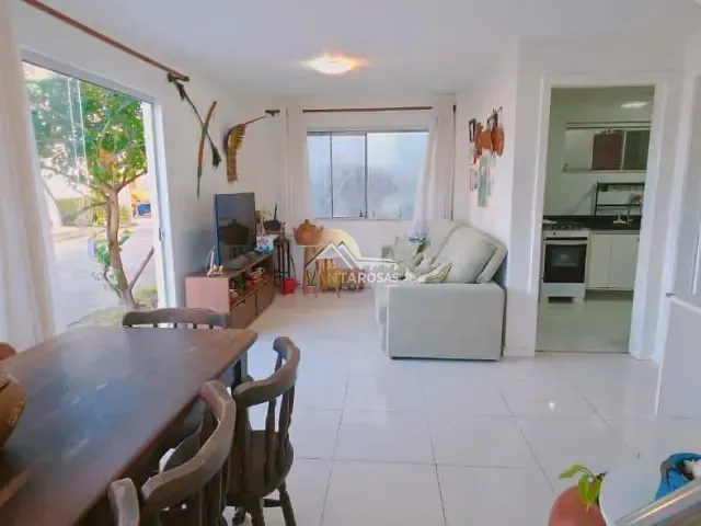 Casa com 156m² 4 quartos e 2 banheiros, à venda, no bairro Buraquinho em Lauro de Freitas