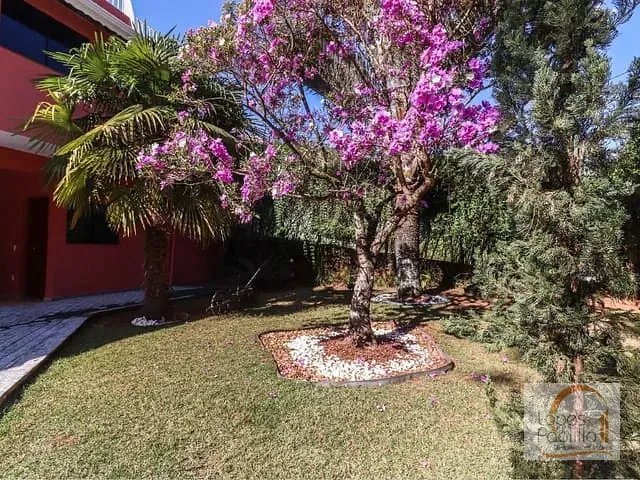 Casa com 2100m² 6 quartos e 2 banheiros, à venda, no bairro Jardim Estância Brasil em Atibaia
