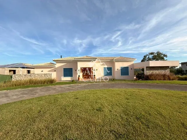 Casa com 2156m² 4 quartos e 7 banheiros, à venda, no bairro Loteamento Residencial Parque Terras de Santa Cecília em Itu
