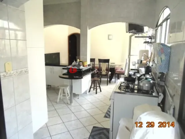 Casa com 195m² 3 quartos e 2 banheiros, à venda, no bairro Vila Metalúrgica em Santo André