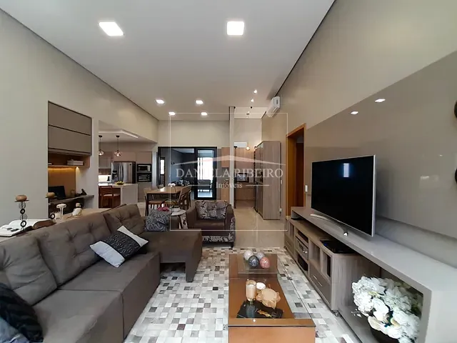 Casa com 701m² 4 quartos e 6 banheiros, à venda, no bairro Recanto do Salto em Londrina