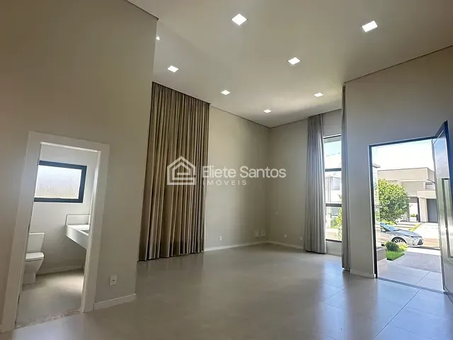 Casa com 450m² 3 quartos e 5 banheiros, à venda, no bairro Chácara Letônia em Americana