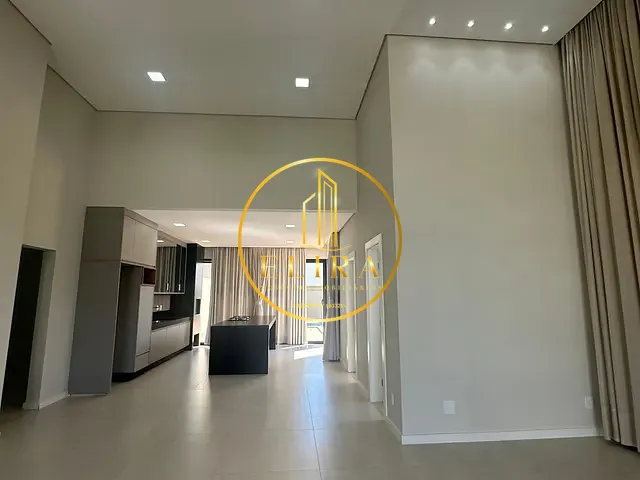 Casa com 450m² 3 quartos e 5 banheiros, à venda, no bairro Chácara Letônia em Americana