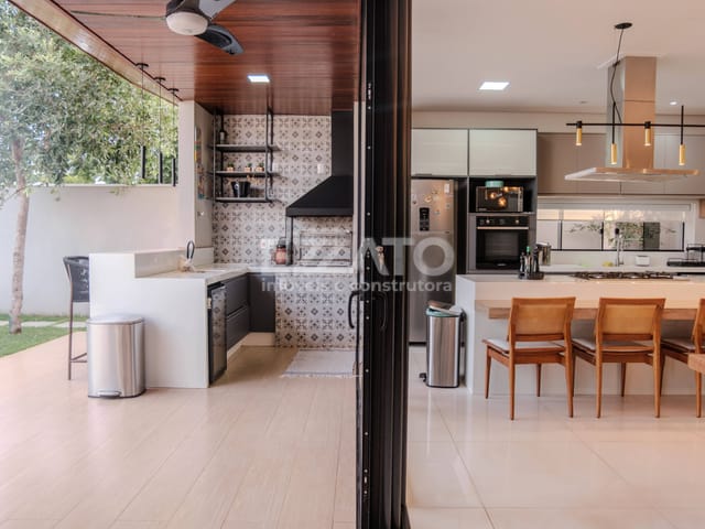 Casa 3 quartos e 5 banheiros, à venda, no bairro Porto Madero em Dourados