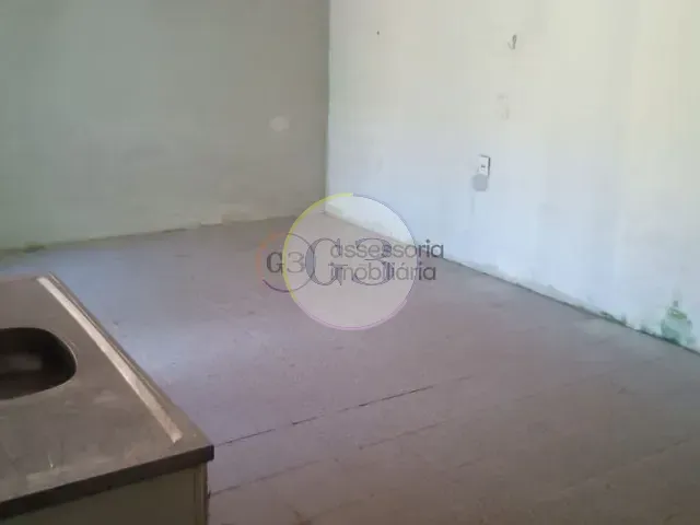 Casa 2 quartos e 1 banheiro, à venda, no bairro Laranjal em Pelotas