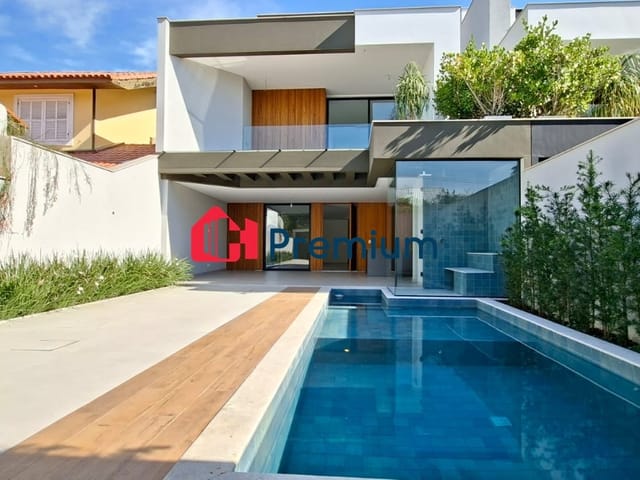 Casa 5 quartos e 8 banheiros, à venda, no bairro Barra da Tijuca em Rio de Janeiro