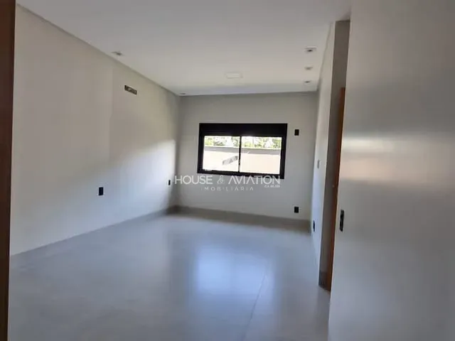 Casa com 360m² 3 quartos e 4 banheiros, à venda, no bairro Terras Alpha Residencial 1 em Senador Canedo