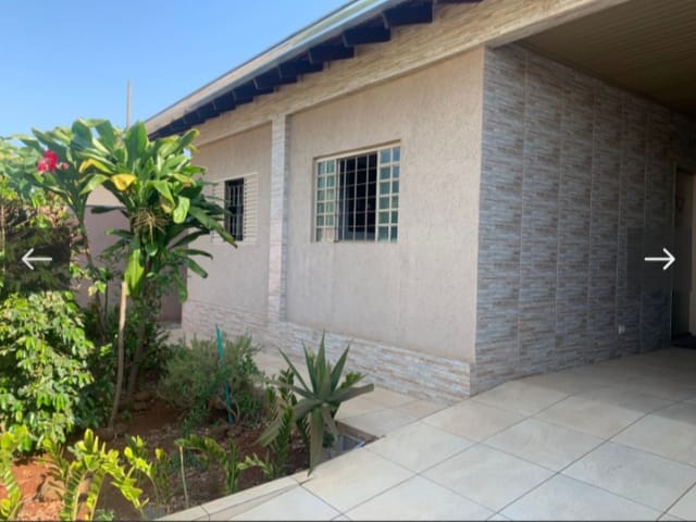 Foto do Casa - Casa à venda 5 Quartos, 2 Vagas, 300M², Santiago, Londrina - PR | Imobiliária Itapuã
