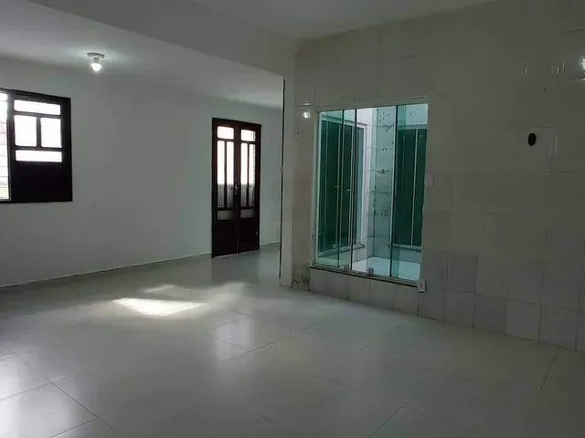 Casa 3 quartos e 1 banheiro, à venda, no bairro Clériston Andrade em Paulo Afonso