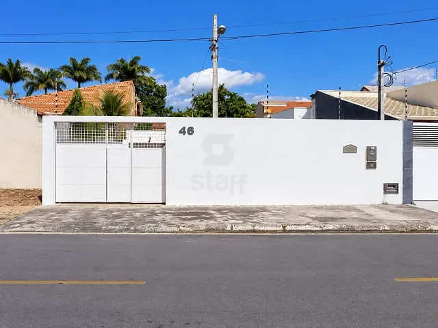 Casa 3 quartos e 1 banheiro, à venda, no bairro Clériston Andrade em Paulo Afonso