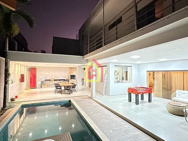 Casa com 313m² 4 quartos e 5 banheiros, à venda, no bairro Condomínio Greenville em Marabá