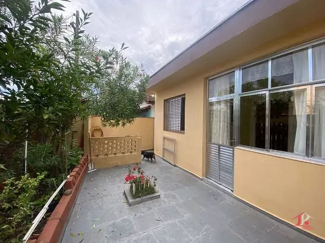 Casa 3 quartos e 2 banheiros, à venda, no bairro Belas Artes em Itanhaém