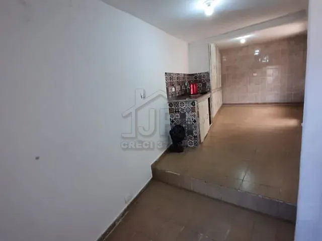 Casa com 250m² 3 quartos e 1 banheiro, à venda, no bairro Jardim Zaira em Mauá