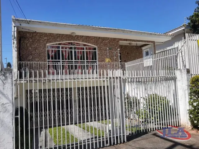 Casa com 262m² 4 quartos e 3 banheiros, à venda, no bairro Boa Vista em Curitiba