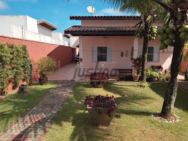 Casa com 420m² 3 quartos e 3 banheiros, à venda, no bairro Cibratel II em Itanhaém