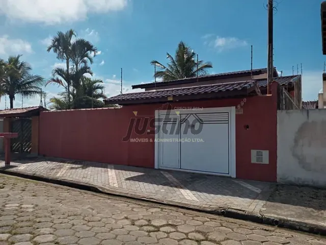 Casa com 420m² 3 quartos e 3 banheiros, à venda, no bairro Cibratel II em Itanhaém