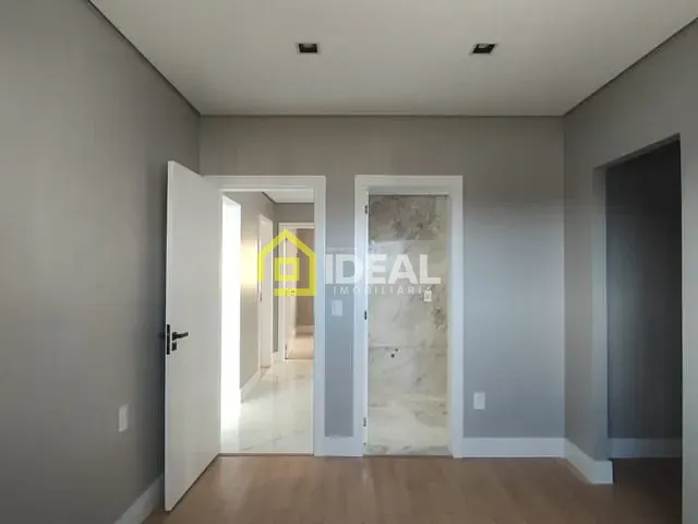 Casa 3 quartos e 2 banheiros, à venda, no bairro Nossa Senhora da Salete em Concórdia