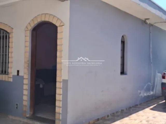 Casa 4 quartos e 2 banheiros, à venda, no bairro Jardim Ipanema (Cidade Líder) em São Paulo