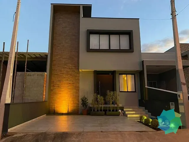 Casa com 180m² 3 quartos e 3 banheiros, à venda, no bairro Jardim Guarujá em Salto