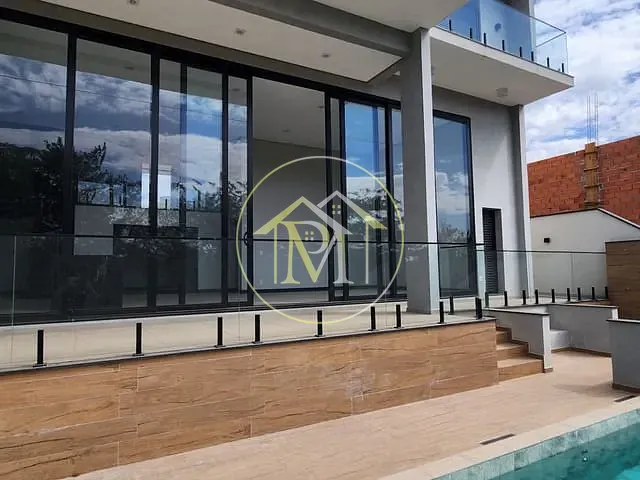 Casa com 460m² 3 quartos e 3 banheiros, à venda, no bairro Alphaville em Votorantim