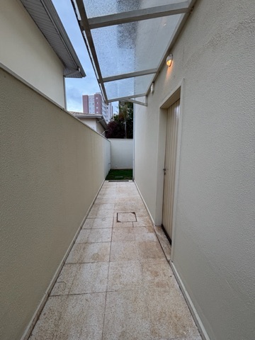 Casa com 120m² 3 quartos e 3 banheiros, para alugar, no bairro Cidade Nova em Jundiaí