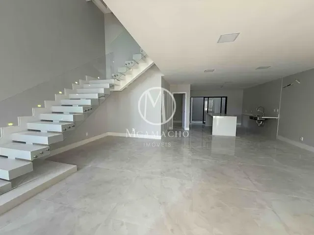Casa com 189m² 5 quartos e 5 banheiros, à venda, no bairro Recreio dos Bandeirantes em Rio de Janeiro