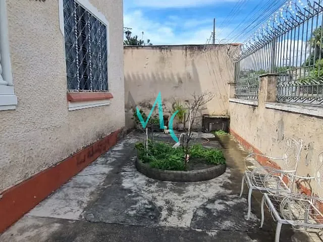 Casa com 926m² 5 quartos e 3 banheiros, à venda ou para alugar, no bairro Santíssimo em Rio de Janeiro