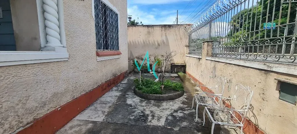 Casa, 5 quartos, 300 m² - Foto 4