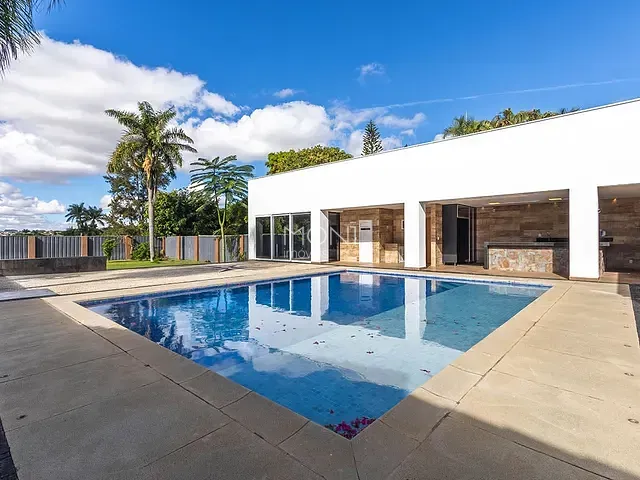 Casa 5 quartos e 9 banheiros, à venda, no bairro Setor de Habitações Individuais Sul em Brasília