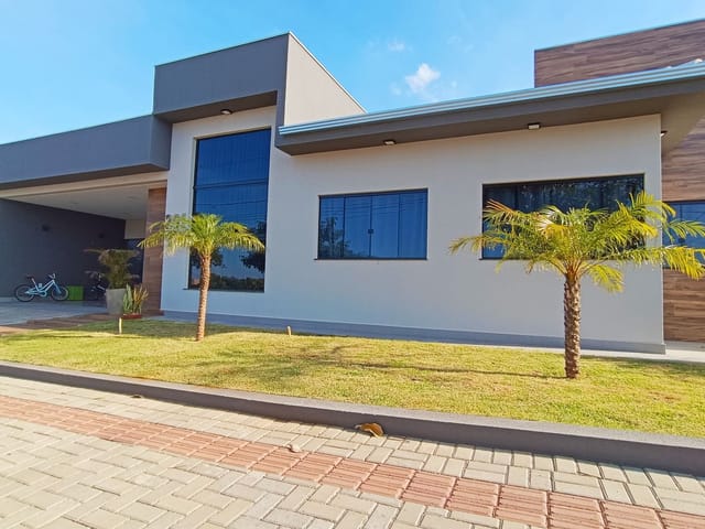 Casa com 287m² 3 quartos e 1 banheiro, à venda, no bairro Residencial Morada das Flores em Cambé