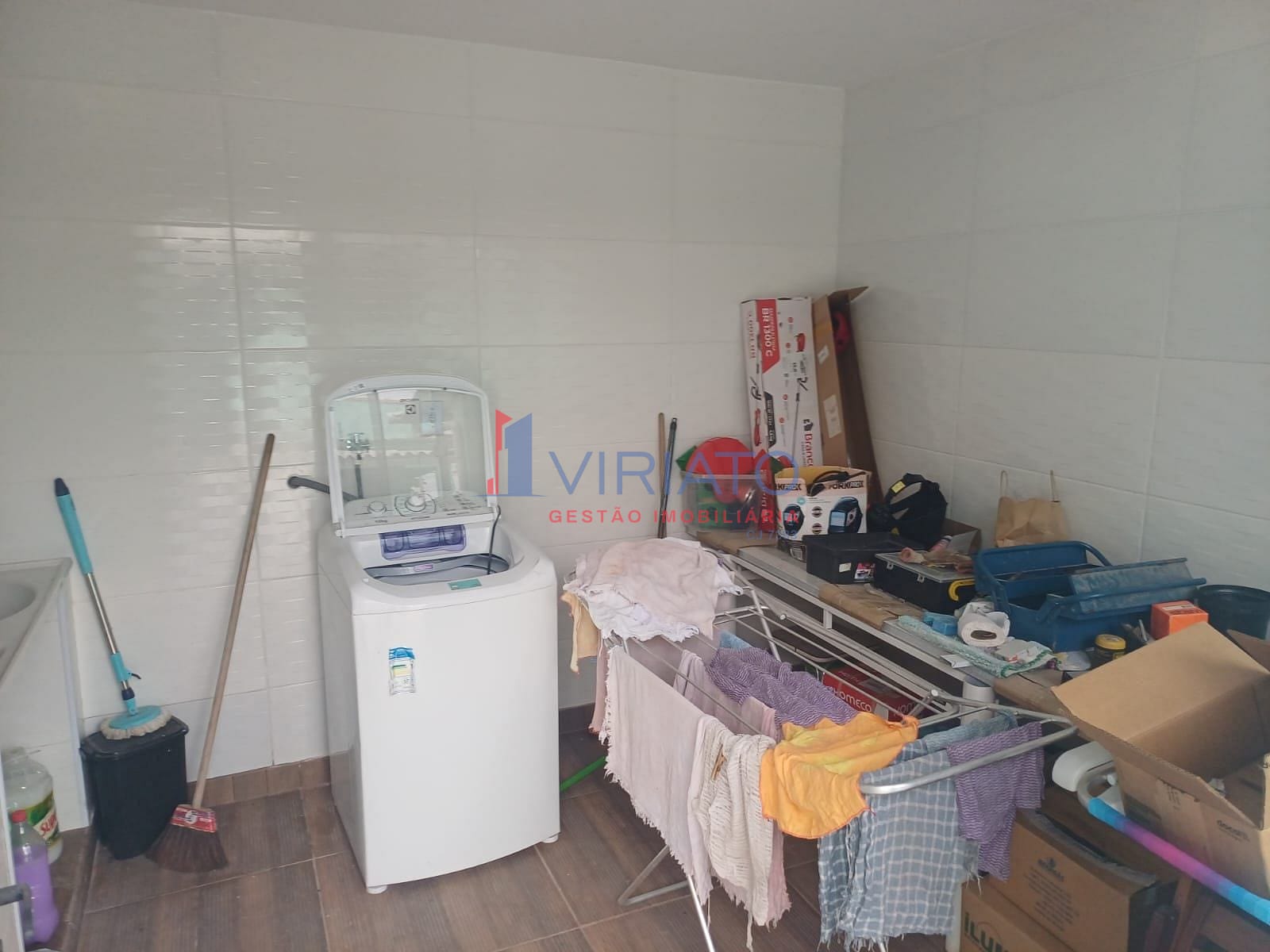 Casa à venda com 2 quartos, 295m² - Foto 9