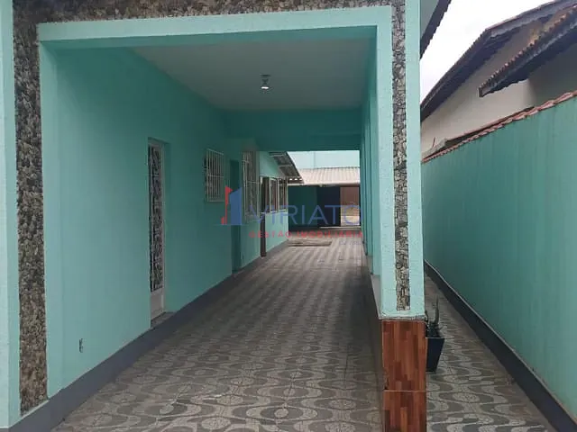 Casa com 295m² 2 quartos e 3 banheiros, à venda, no bairro Praia do Imperador (Guia de Pacobaíba) em Magé