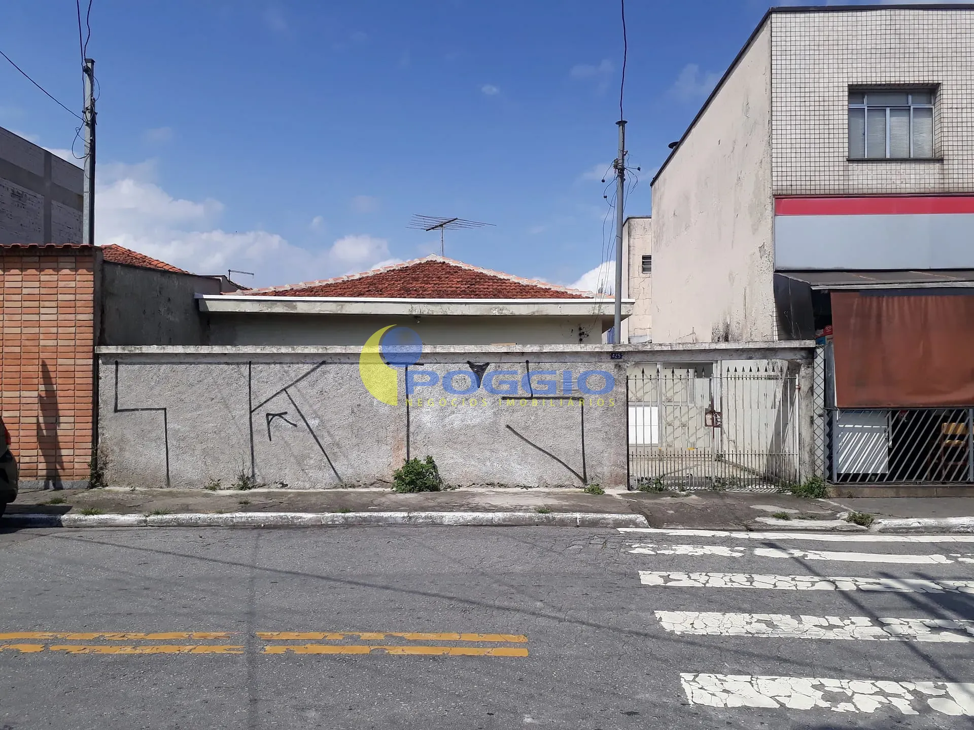 Casa, 1 quarto, 250 m² - Foto 1
