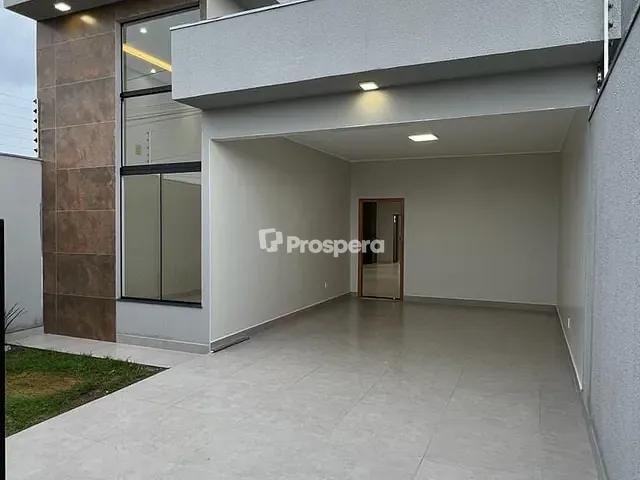 Casa com 250m² 3 quartos e 2 banheiros, à venda, no bairro Polocentro 1ª Etapa em Anápolis