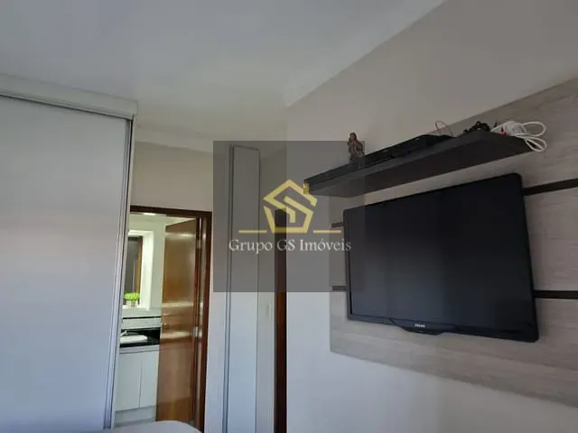 Casa com 225m² 4 quartos e 4 banheiros, à venda, no bairro Vila Capuava em Valinhos