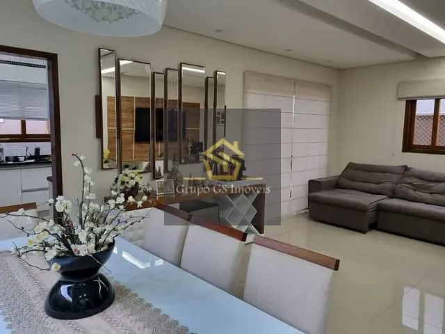 Casa com 225m² 4 quartos e 4 banheiros, à venda, no bairro Vila Capuava em Valinhos
