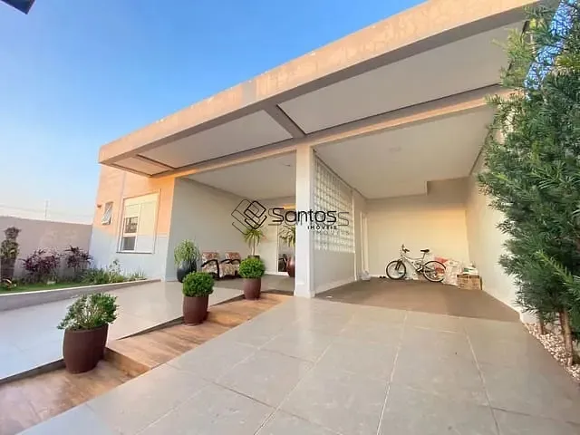 Casa com 220m² 3 quartos e 2 banheiros, à venda, no bairro Morada do Sol em Ijuí