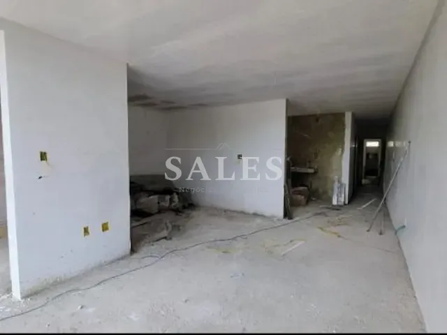 Casa com 350m² 3 quartos e 3 banheiros, à venda, no bairro São Pedro em Juiz de Fora