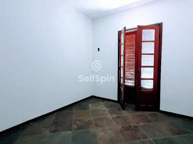 Casa com 180m² 3 quartos e 2 banheiros, para alugar, no bairro Piratininga em Niterói