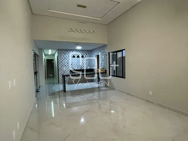 Casa com 200m² 3 quartos e 3 banheiros, à venda, no bairro Passagem de Areia em Parnamirim