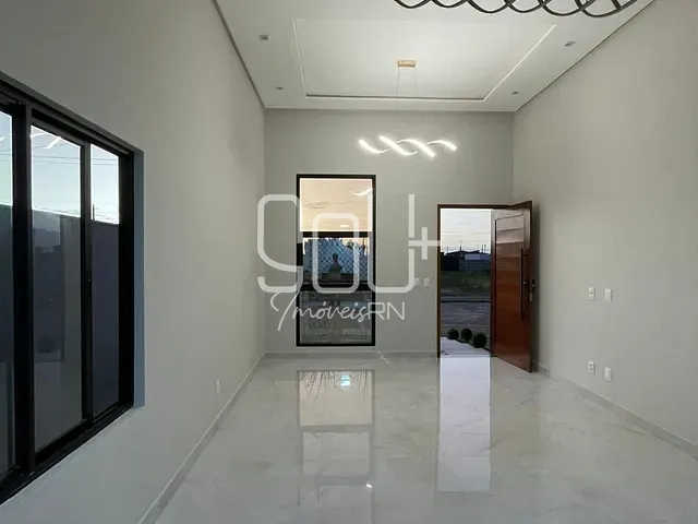 Casa com 200m² 3 quartos e 3 banheiros, à venda, no bairro Passagem de Areia em Parnamirim
