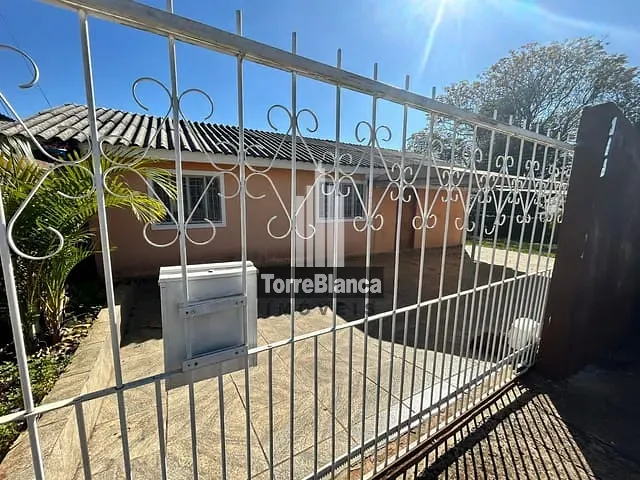 Casa com 150m² 3 quartos e 1 banheiro, à venda ou para alugar, no bairro Neves em Ponta Grossa