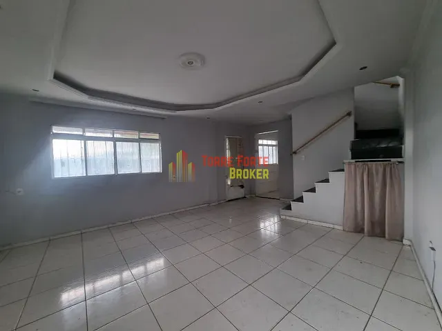 Casa com 150m² 2 quartos e 2 banheiros, à venda, no bairro Belo Vale em Santa Luzia