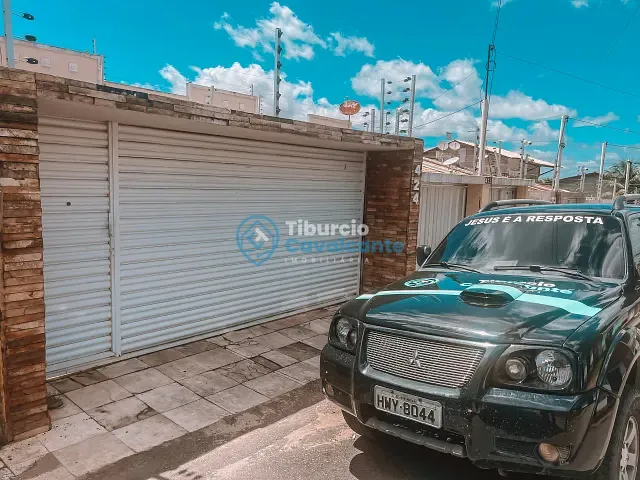 Casa 2 quartos e 1 banheiro, à venda, no bairro Novo Maranguape I em Maranguape