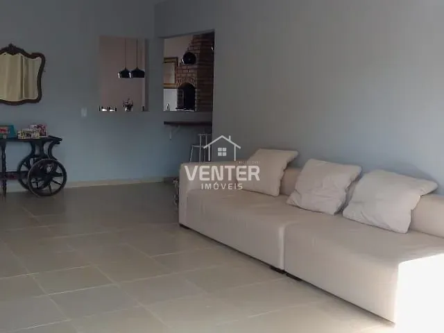 Casa com 200m², à venda, no bairro Jardim Independência em Taubaté