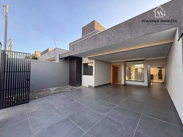 Casa com 238m² 3 quartos e 3 banheiros, à venda, no bairro Zona 31 em Maringá