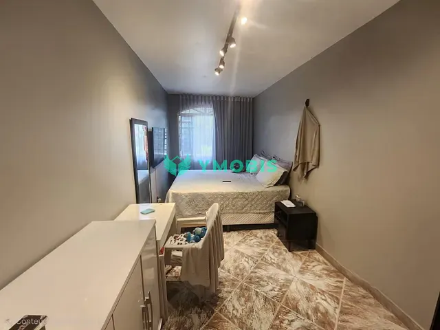 Casa 5 quartos e 4 banheiros, à venda, no bairro Guará I em Brasília