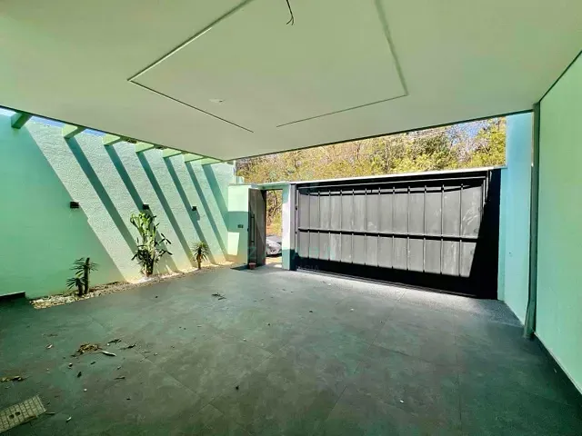 Casa com 180m² 3 quartos e 3 banheiros, à venda, no bairro Vila Nasser em Campo Grande