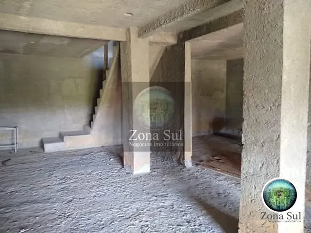 Casa com 150m² 3 quartos e 2 banheiros, à venda, no bairro Ana Maria em Sorocaba